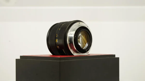 LEICA Summilux-R 50mm f/1.4 3 Cam Lens Boxed #2902393 - Image 4