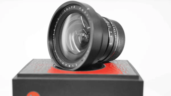 LEICA Elmarit-R 19mm f/2.8 MF 2 Cam Lens Boxed #2736011 - Image 8