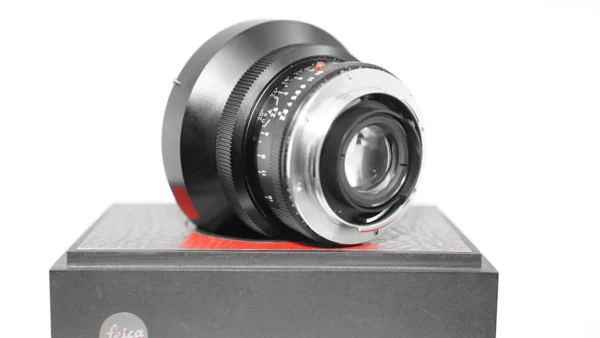 LEICA Elmarit-R 19mm f/2.8 MF 2 Cam Lens Boxed #2736011 - Image 5
