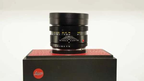 LEICA Summicron-R 90mm f/2 MF 3 Cam Lens Boxed #2812910 - Image 12