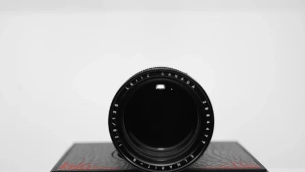 LEICA Elmarit-R 135mm f/2.8 MF 3 Cam Lens #2984477 Pristine/Near Mint - Image 4
