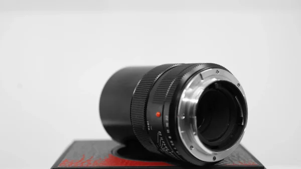 LEICA Elmarit-R 135mm f/2.8 MF 3 Cam Lens #2984477 Pristine/Near Mint - Image 2