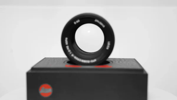 LEICA APO-Summicron-R 90mm f/2 MF Aspherical Lens ROM  Boxed  #3943646 MINT - Image 5