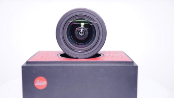 LEICA Elmarit-R 19mm f/2.8 Lens ROM VII #3902036 - Image 7