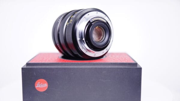 LEICA Elmarit-R 19mm f/2.8 Lens ROM VII #3902036 - Image 8