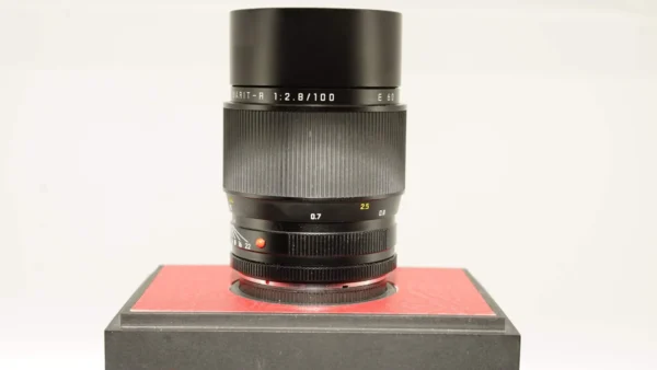 LEICA APO-Macro-Elmarit-R 100mm f/2.8 3 Cam Lens #3467930 - Image 3