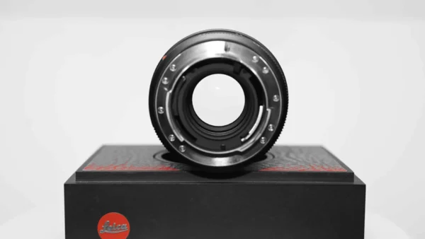 LEICA APO-Macro-Elmarit-R 100mm f/2.8  3 Cam Lens Near MINT - Image 10