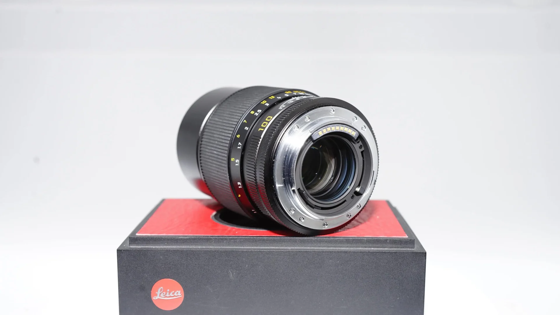 LEICA APO-Maco-Elmarit-R 100mm f/2.8 ROM Lens Boxed #3901240 - Image 11