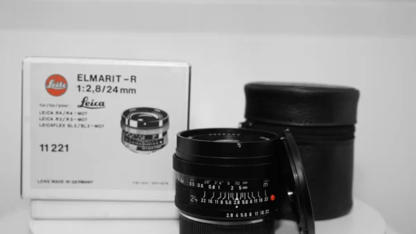LEICA Elmarit-R 24mm f/2.8 MF 3 Cam Lens Boxed #3328685 MINT