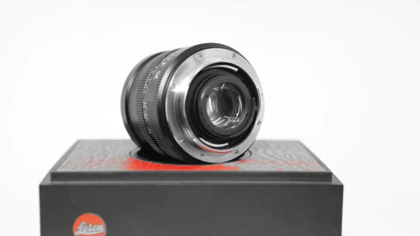 LEICA Summicron-R 35mm f/2 MF 3 Cam Lens Boxed #2860260 - Image 10