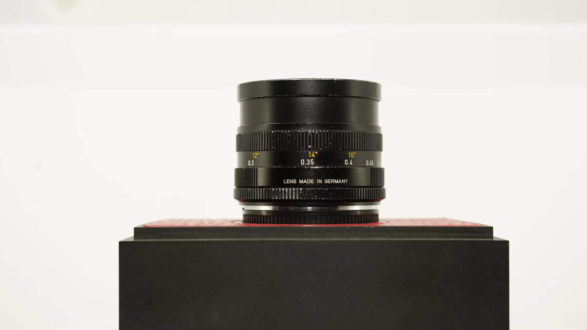 LEICA Summicron-R 35mm f/2 3 Cam lens #3247941 - Image 4