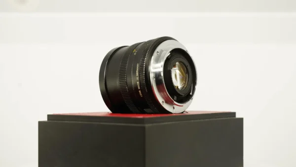LEICA Summicron-R 35mm f/2 MF 3 Cam Lens #3282413 - Image 10