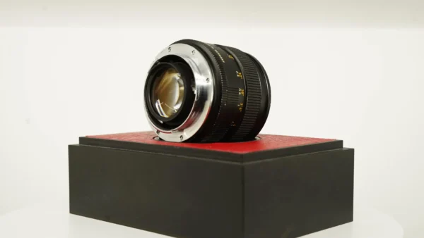 LEICA Summilux-R 50mm f/1.4 MF 3 Cam Lens #2953533 Pristine/Mint - Image 11