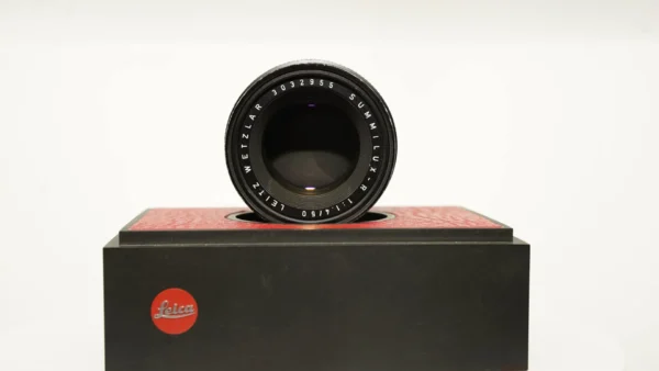 LEICA Summilux-R 50mm f/1.4 MF 3 Cam Lens #3032955 - Image 7