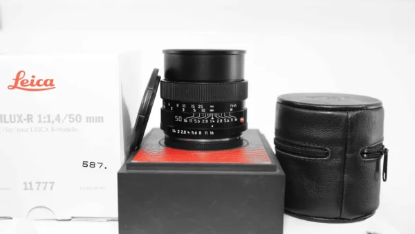 LEICA Summitlux-R 50 mm f/1.4 MF "Leica R Only" Lens Boxed #3633536