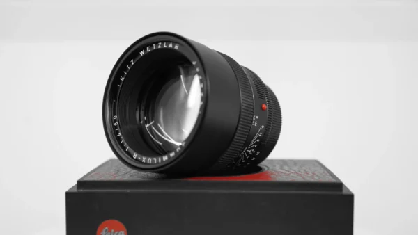 LEICA Summilux-R 80mm f/1.4 MF 3 Cam Lens Boxed #3054921 - Image 8