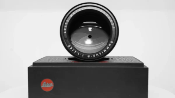 LEICA Summilux-R 80mm f/1.4 MF 3 Cam Lens Boxed #3054921 - Image 7